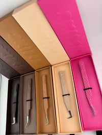 Image 1 of SKIMS TWEEZER COLLECTION 🤎