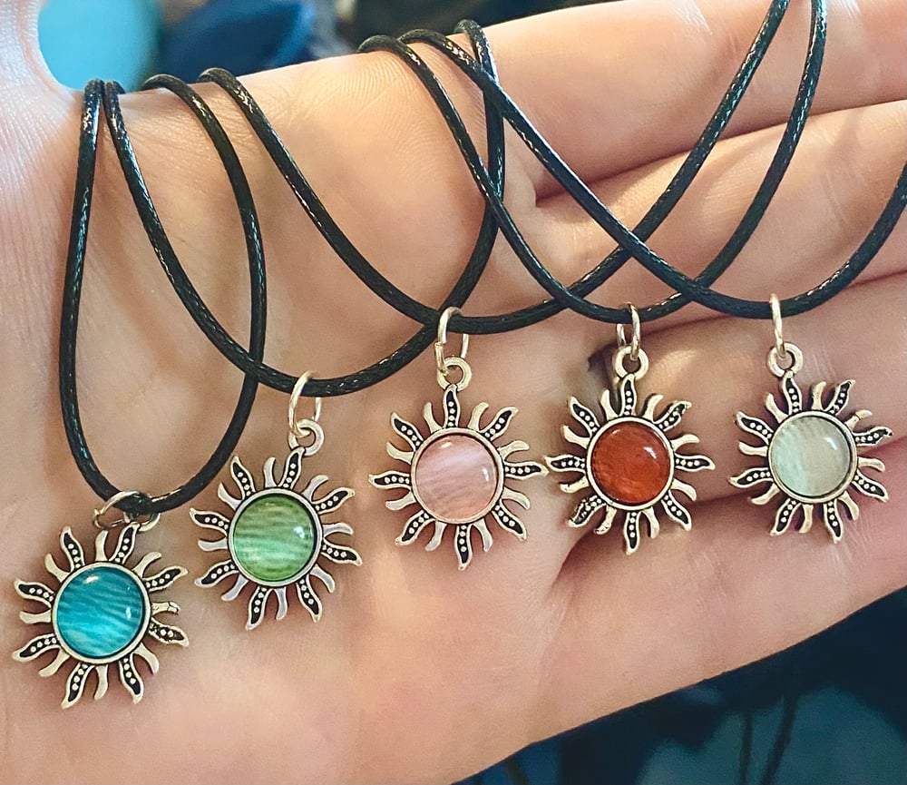 Image of Howlite Sun Necklaces 