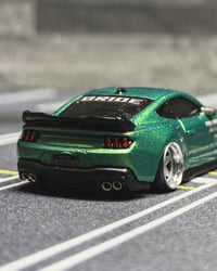 Image 9 of MUSTANG DARKHORSE CUSTOM 