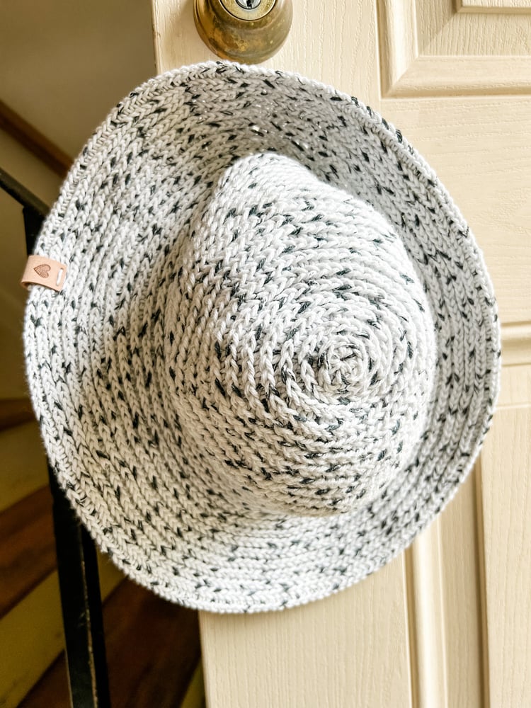Image of Daisy Mae Sunhat - Salt N’ Pepper