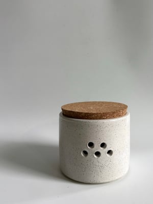 Image of  Garlic canister 