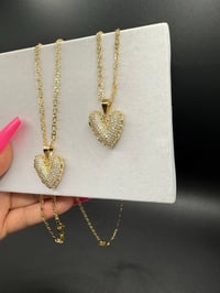 Image 2 of Curve Heart Shape Necklace 