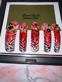 Image 4 of 90’s Curved Press On Nails
