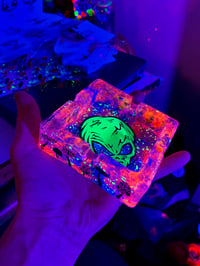 Image 3 of 👽 COSMIC ASHTRAY 👽