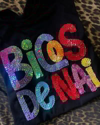 Image 2 of Camiseta bordada a man. BICOS de NAI. Negra. Varias tallas. ⚠️Feita por encarga.