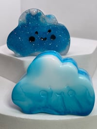 Image 11 of Handcrafted Resin Heart Cardholder/Ring holder