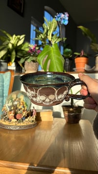 Image 6 of Skull mug 01