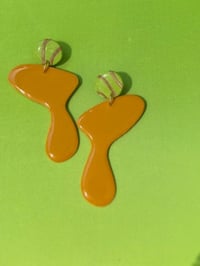 Image 2 of Demi (Click For More Colors) 