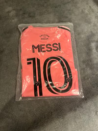 Image 3 of Messi pink kit no.10