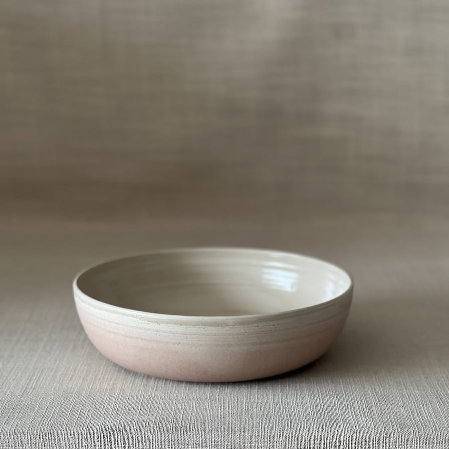 Image of MELLOW SERVING BOWL