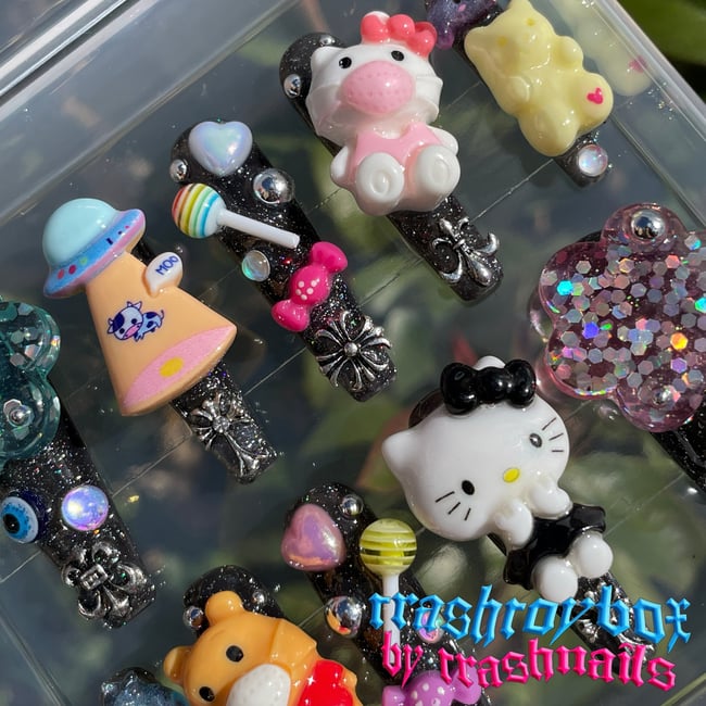 "Candy Goth" 🔗 Medium