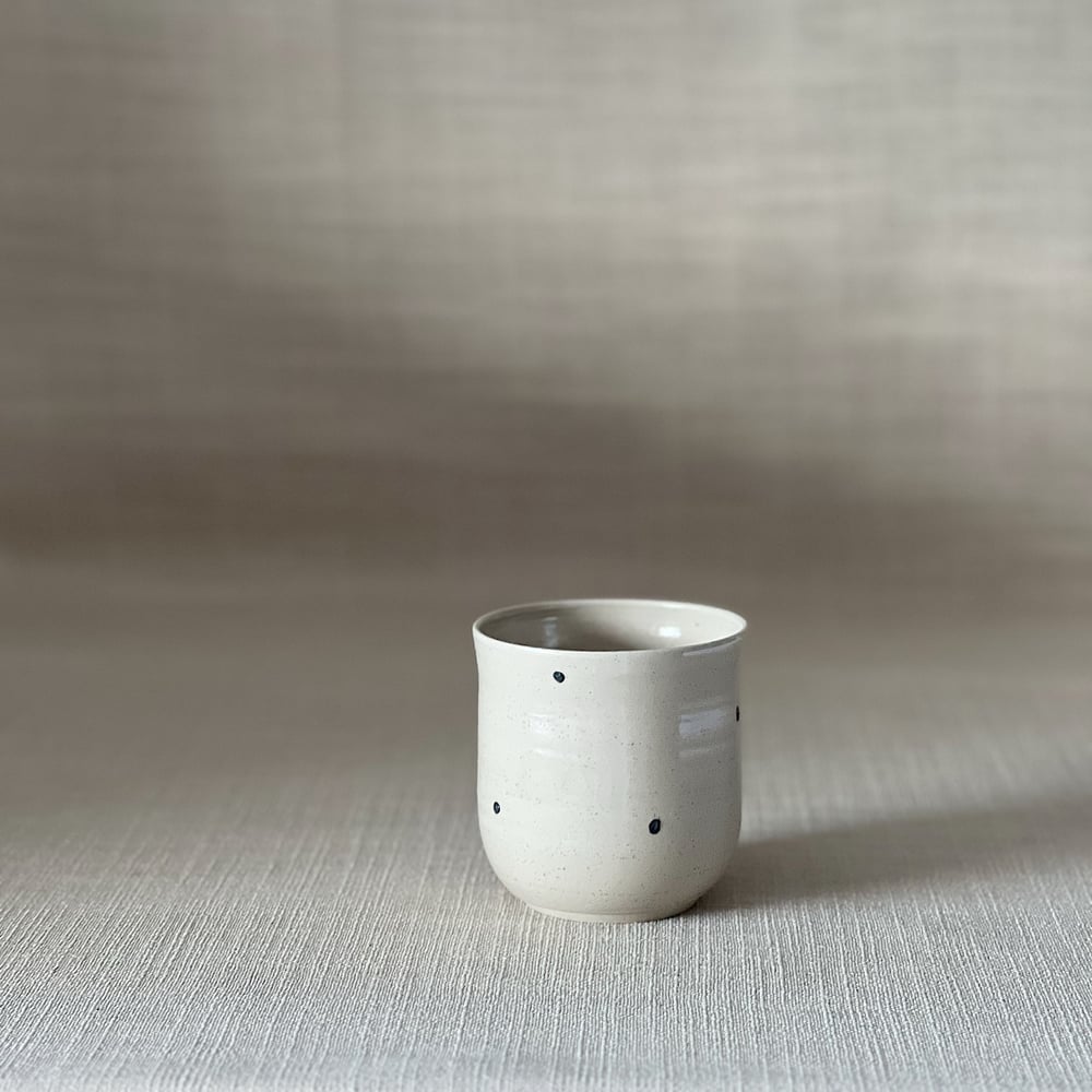 Image of JOY CURVED TUMBLER 