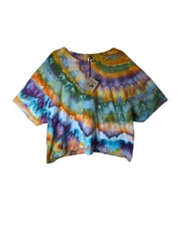 Image 2 of 3XL Crop Tee in Sunrise Agate Ice Dye