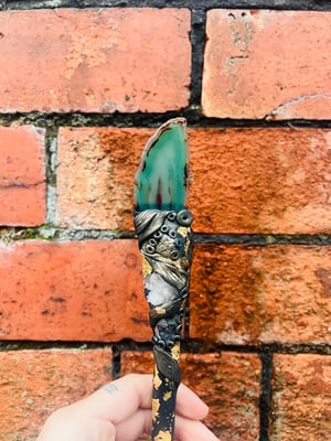 Image of New moon manifesting pen green agate 