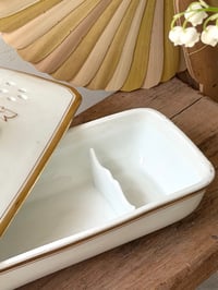Image 4 of Boîte de toilette en porcelaine
