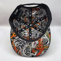 Image 2 of NEW ERA TIGER 9FIFTY SNAP BACK CAP DESIGNED by MUTSUO