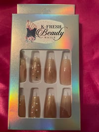 Nails - Medium (Nude Gold)