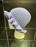 crochet bucket hat with wavy brim C