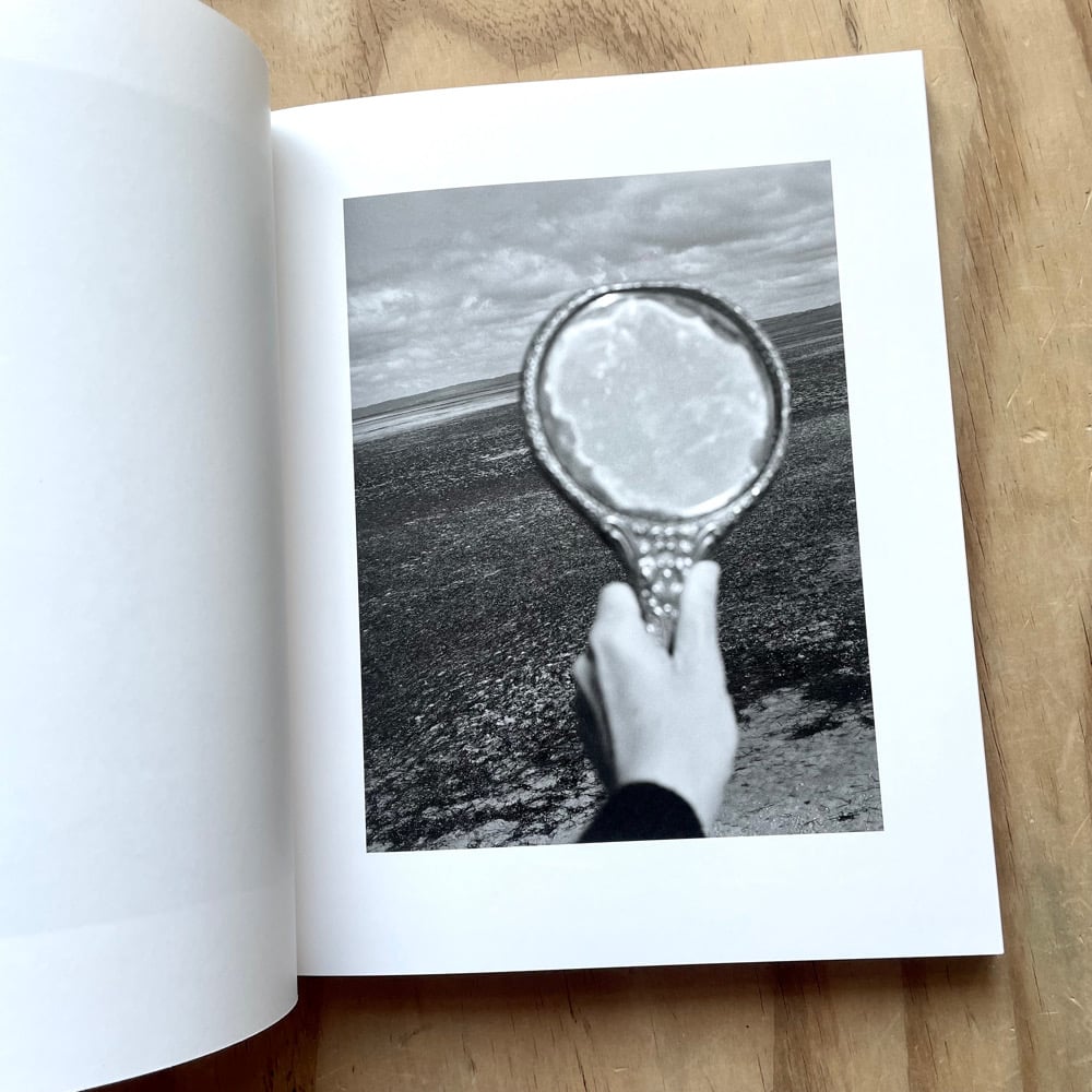 洋書 Katrin Koenning - between the skin Katrin Koenning - Between the Skin & Sea | Photobook Junkies