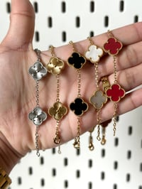 Image 5 of Clover bracelet with five leaf motifs Unisex style