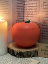 The Forbidden Fruit - Jesmonite Apple & Cinnamon Scented Soy Candle 