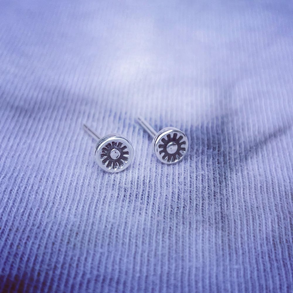 Image of Handmade Tiny Sun Stamped Silver Studs 