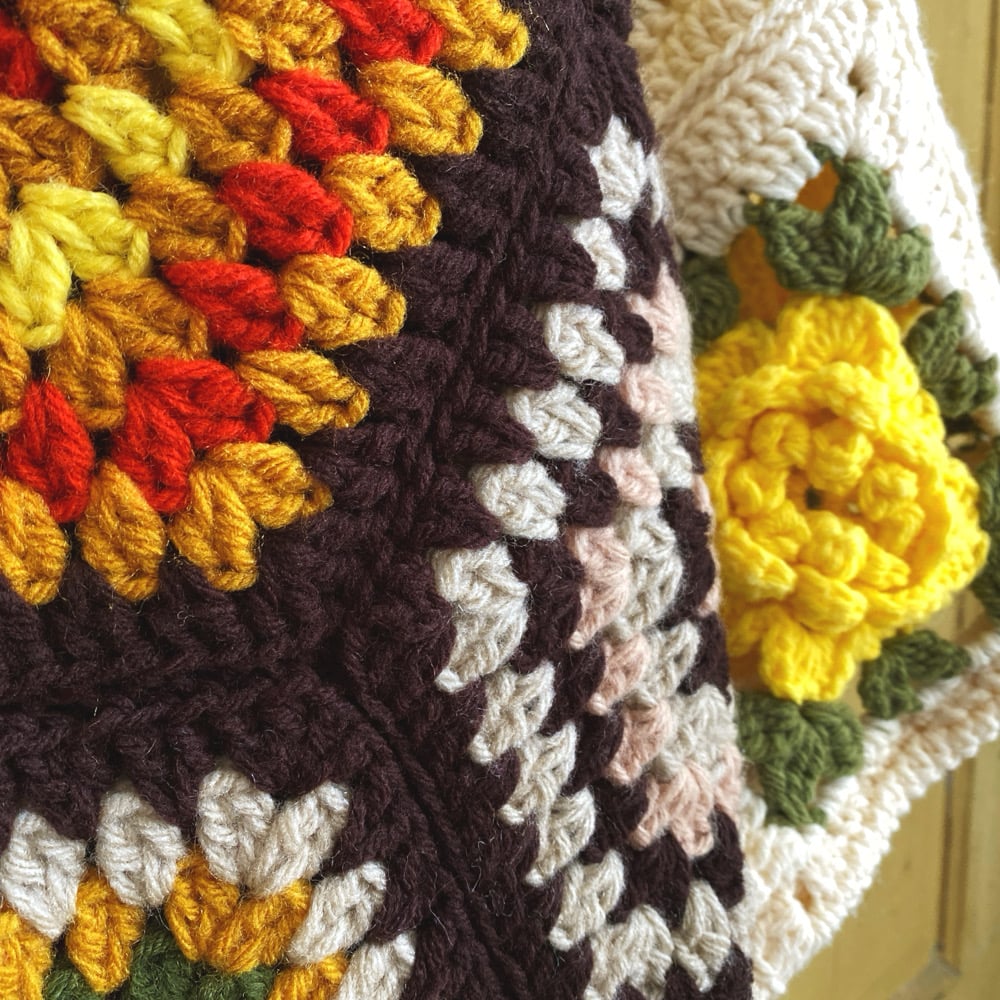 Image of Yellow Roses Hexagon Granny Sweater