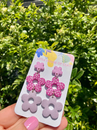 Image 2 of DAISY CHAINS - Mauve