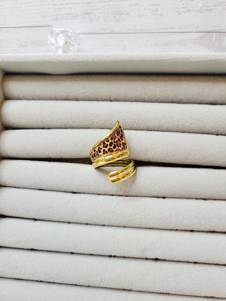 Image of Lina Ring