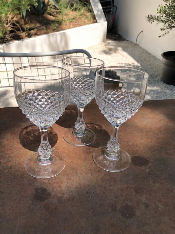 Image of Verres à pied (3 pièces)