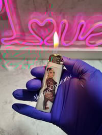 Image 4 of custom Lighter
