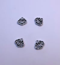 1058 Charms: Lotus Charms