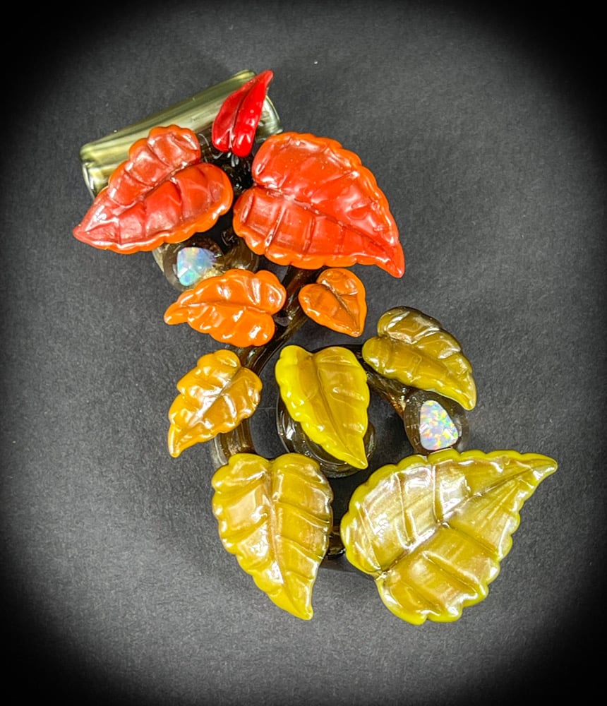 Image of Fall Fades 2025 Leaf Vine Pendant 7