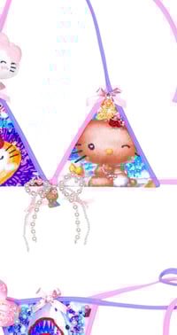 Image 5 of underwater friends & tanned hellokitty sand play