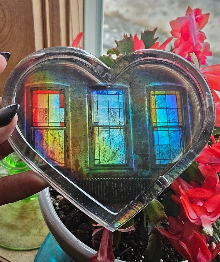 Image of Hudson River State Hospital Holographic Heart Tray 2