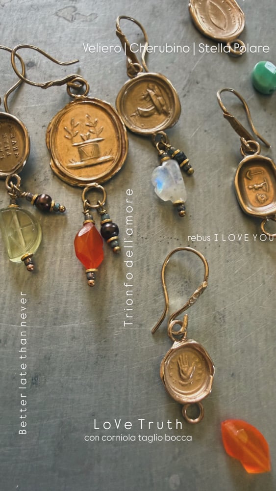 Image of Monachelle | Sigilli | pietre scolpite