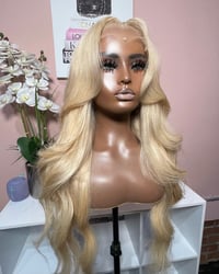 Image 2 of Natural Blonde 5x5 HD Lace Closure Wig - Ready To Wear