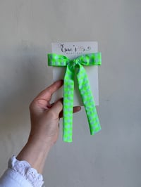 Image 2 of The Clover Glimmer Bow