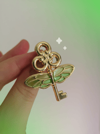 Image 3 of Fairy Key Hard Enamel Pin