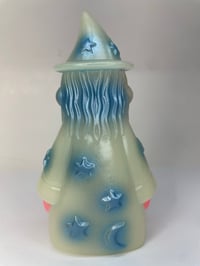 Image 2 of GLOW IN THE DARK WIZARD  (NEON PINK/METALLIC BLUE)
