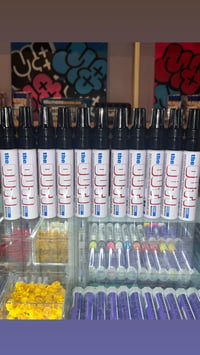 Image 1 of OUTI 5000 marker (Black)