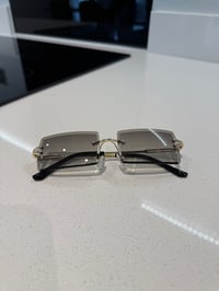 Image 4 of Haze Killy Shades 