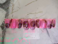 Image 3 of Pink Stained Glass Press on Nails 