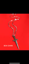 SHARP DAGGER NECKLACE 