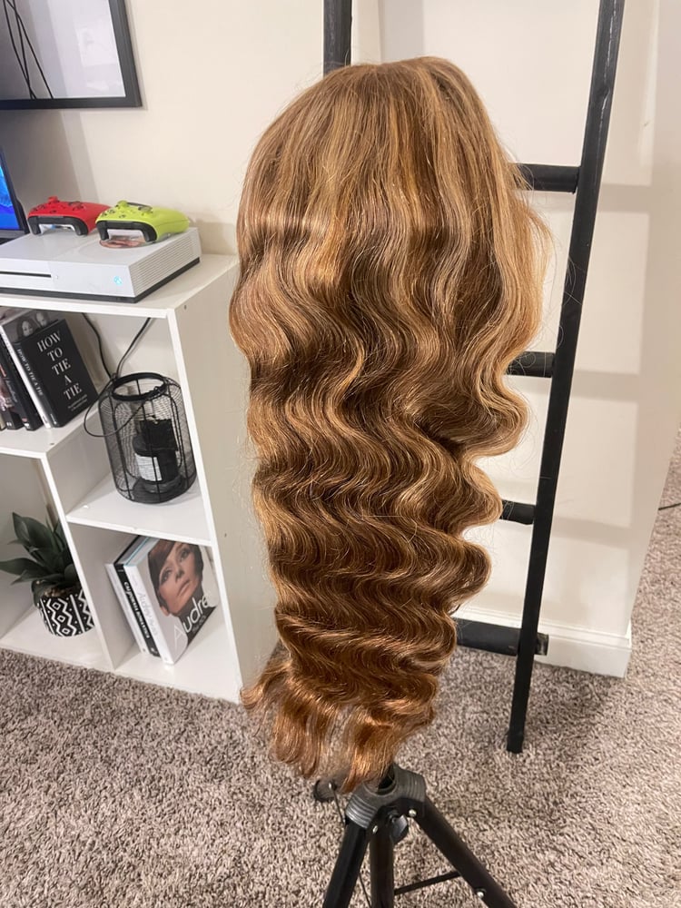 Image of Long Body Wave Blonde Highlight Lace Front 