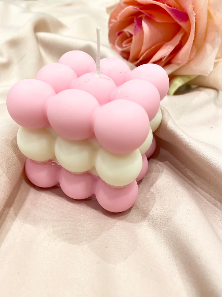 Image of Naia&Co Bubble candle Valentines 