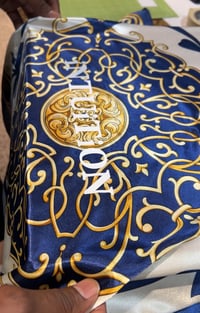 Image 2 of iNTUiTiON SCARF