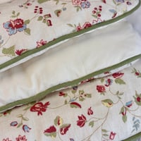 Image 4 of IN STOCK - Inchyra 'Frambroise' Linen Mini Eiderdown