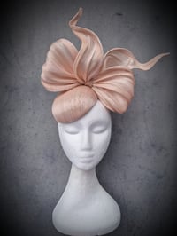 'Bowie' in Nude Apricot 