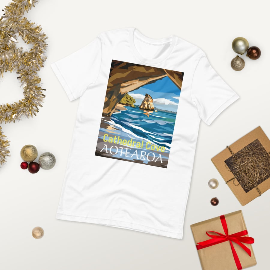 Image of Cathedral Cove, NZ Tee 